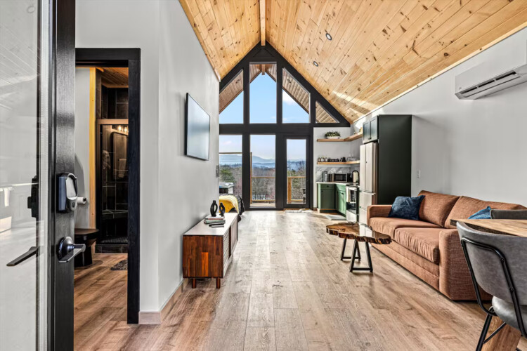 romantic cabins in pigeon forge tn