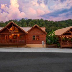 8 bedroom cabins in gatlinburg tn