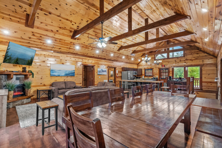 8 bedroom cabins in gatlinburg tn