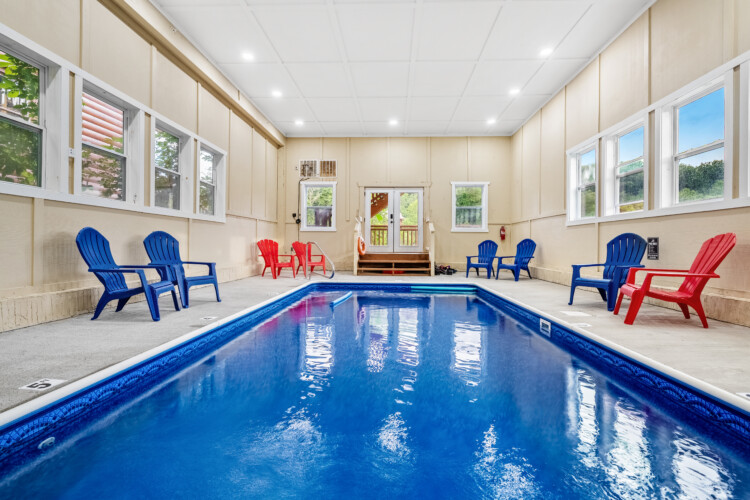 8 bedroom cabins in gatlinburg tn