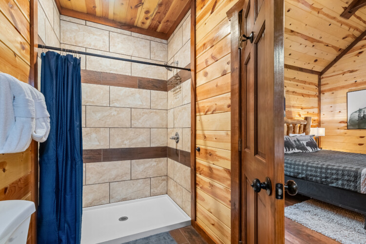 8 Bedroom Cabins in Gatlinburg TN