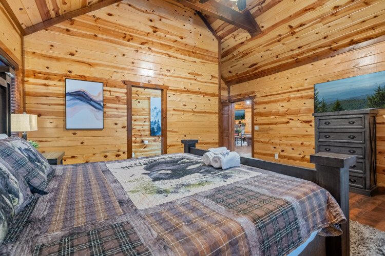 8 Bedroom Cabins in Gatlinburg TN