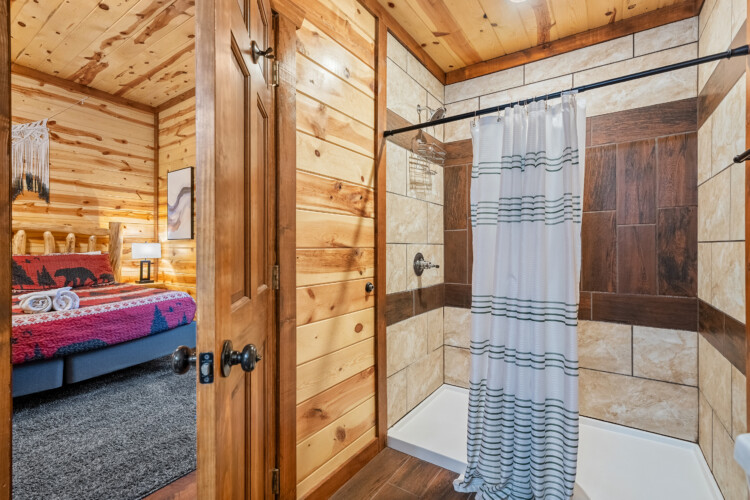 8 Bedroom Cabins in Gatlinburg TN