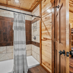 8 Bedroom Cabins in Gatlinburg TN