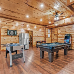 8 Bedroom Cabins in Gatlinburg TN
