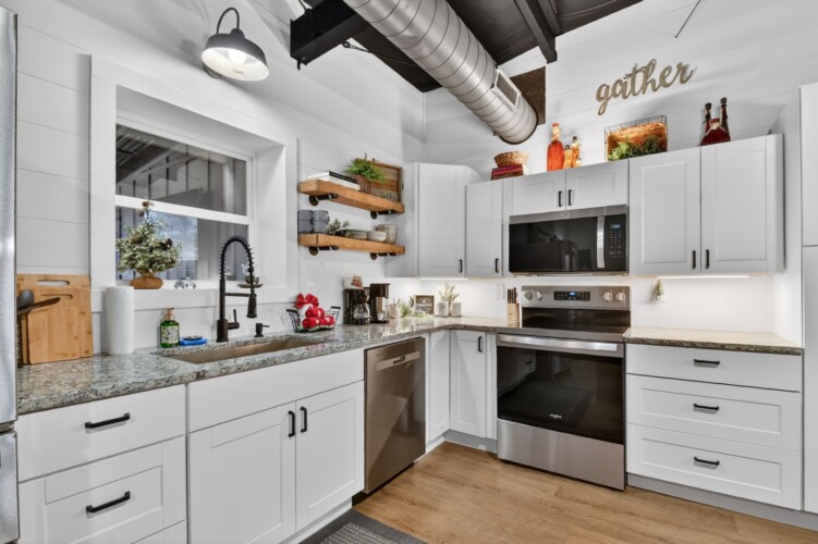 couples cabin blue ridge ga