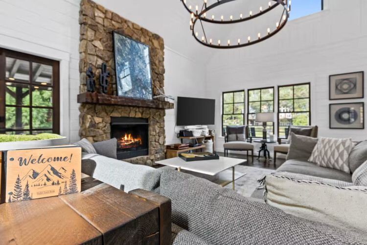 toccoa river cabin rentals with swimming pool