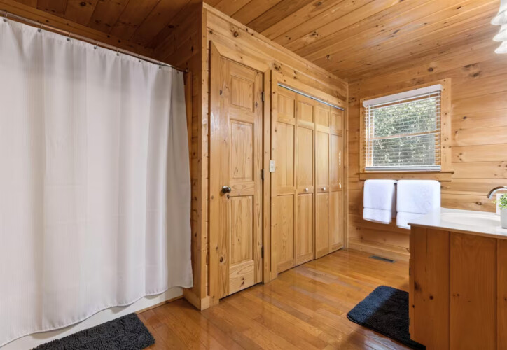 kid friendly cabins near me