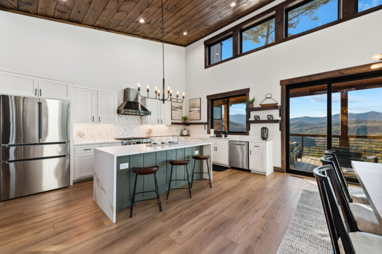 cabin rentals with swimming pools