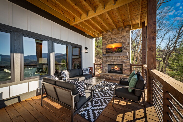 cabin rentals with swimming pools