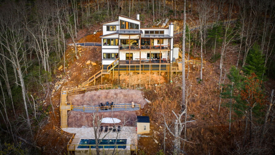 cabin rentals with swimming pools