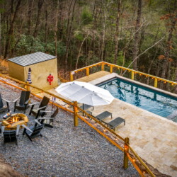cabin rentals with swimming pools