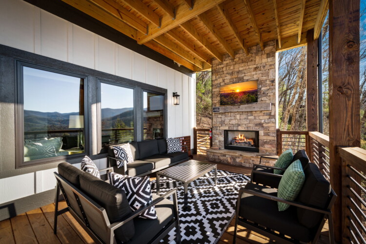 cabin rentals with swimming pools