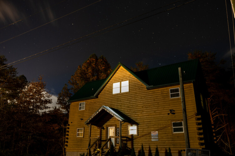 cabins in gatlinburg tn with indoor pools
