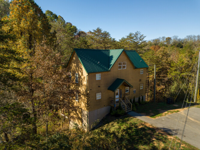cabins in gatlinburg tn with indoor pools
