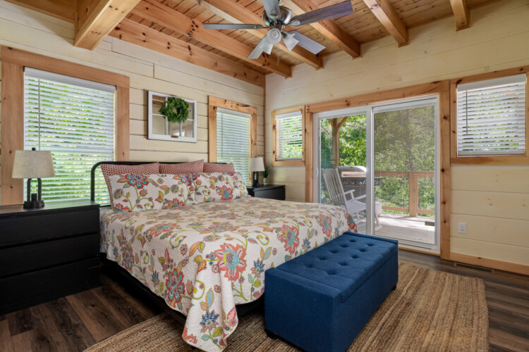 cabins in gatlinburg tn with indoor pools