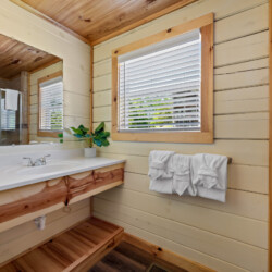 cabins in gatlinburg tn with indoor pools