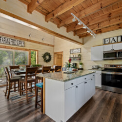 cabins in gatlinburg tn with indoor pools