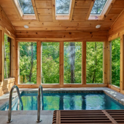 cabins in gatlinburg tn with indoor pools