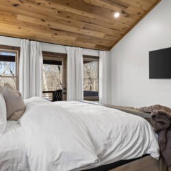 luxury blue ridge ga cabin with hot tub