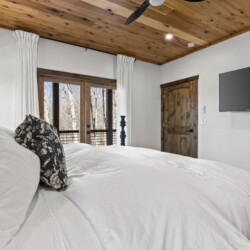 luxury blue ridge ga cabin with hot tub