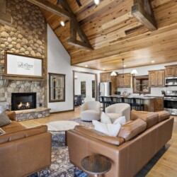 luxury blue ridge ga cabin with hot tub