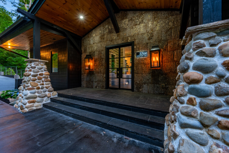 cabin rentals in pigeon forge tn with private indoor pool