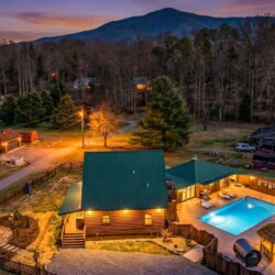 pet friendly cabins in pigeon forge
