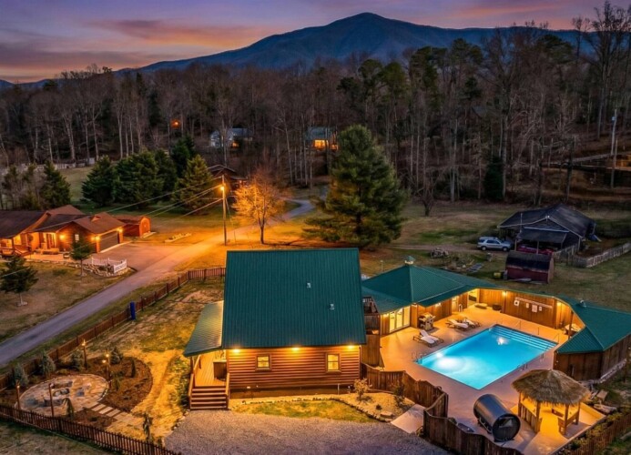pet friendly cabins in pigeon forge