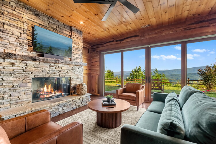 smoky mountain cabins with pools