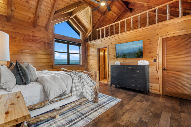 smoky mountain cabins with pools