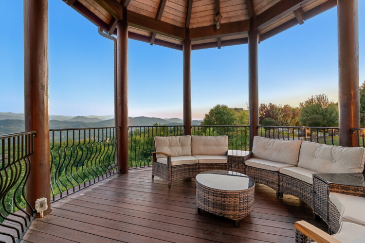 smoky mountain cabins with pools