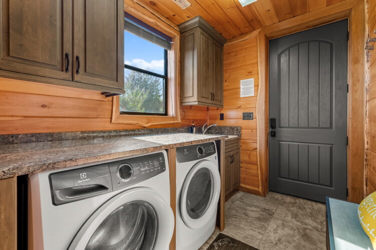 smoky mountain cabins with pools