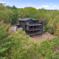 luxury blue ridge georgia cabin with hot tub and gym