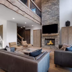 luxury blue ridge georgia cabin with hot tub and gym