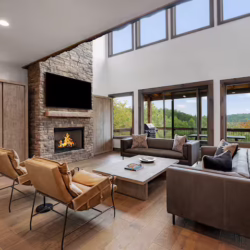 luxury blue ridge georgia cabin with hot tub and gym