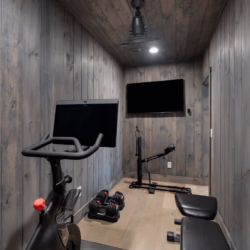 luxury blue ridge georgia cabin with hot tub and gym