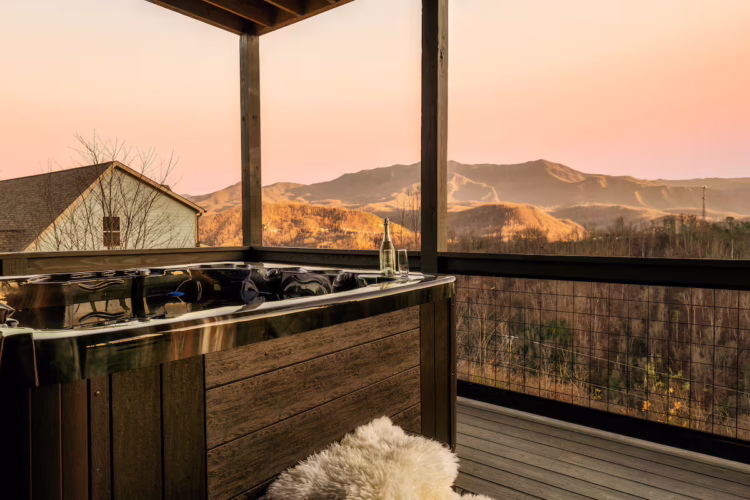 gatlinburg cabin rentals with pool