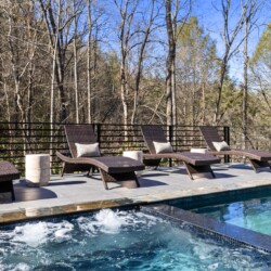 cabin rentals in north georgia with swimming pools