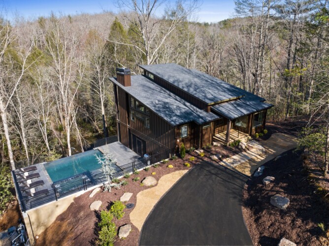 cabin rentals in north georgia with swimming pools