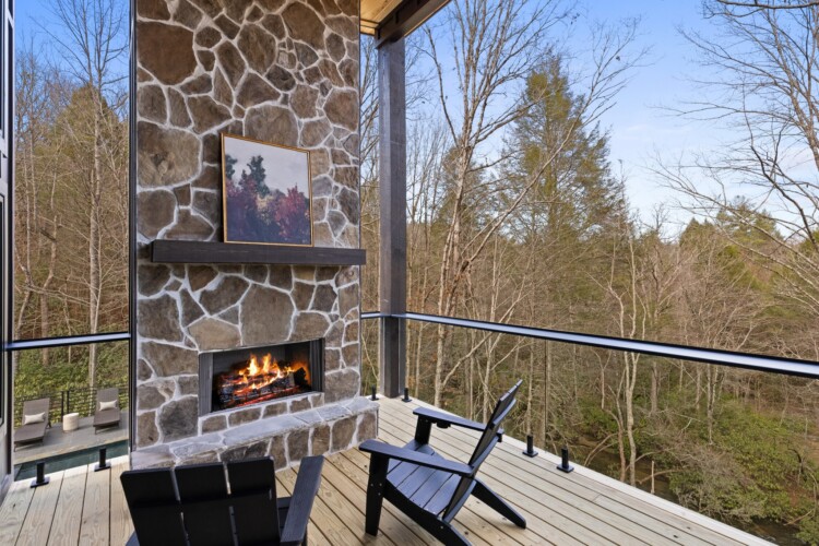 cabin rentals in north georgia with swimming pools