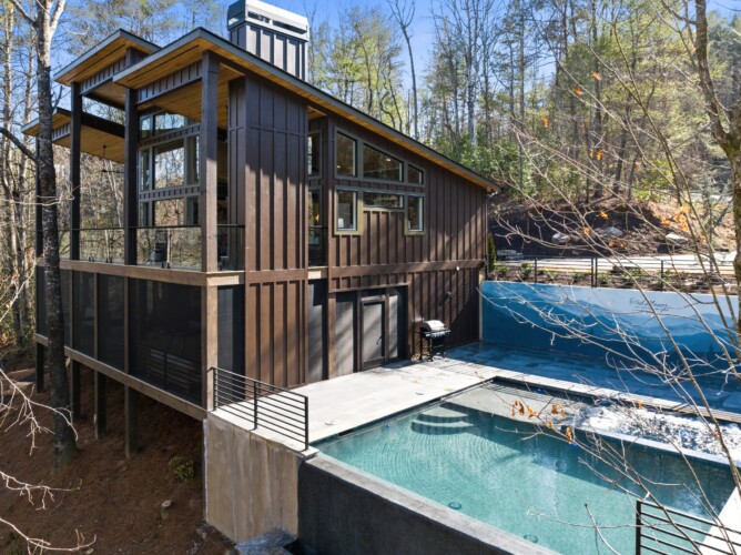 cabin rentals in north georgia with swimming pools