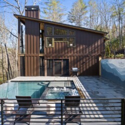 cabin rentals in north georgia with swimming pools