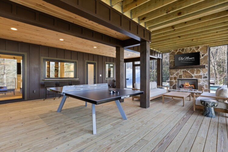 cabin rentals in north georgia with swimming pools