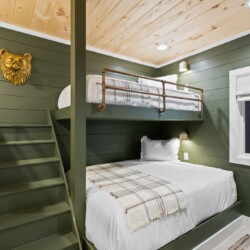 cabin rentals in north georgia with swimming pools