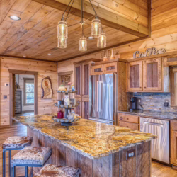 cabin rentals near atlanta with hot tub