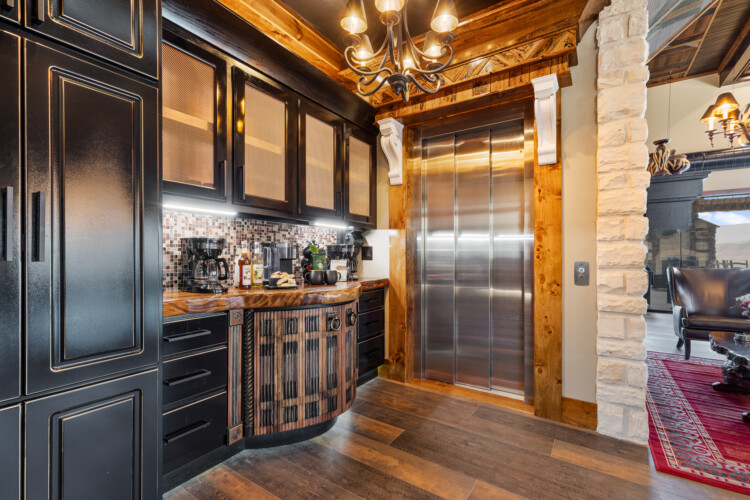 8 bedroom cabins in pigeon forge