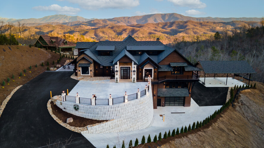 8 bedroom cabins in pigeon forge