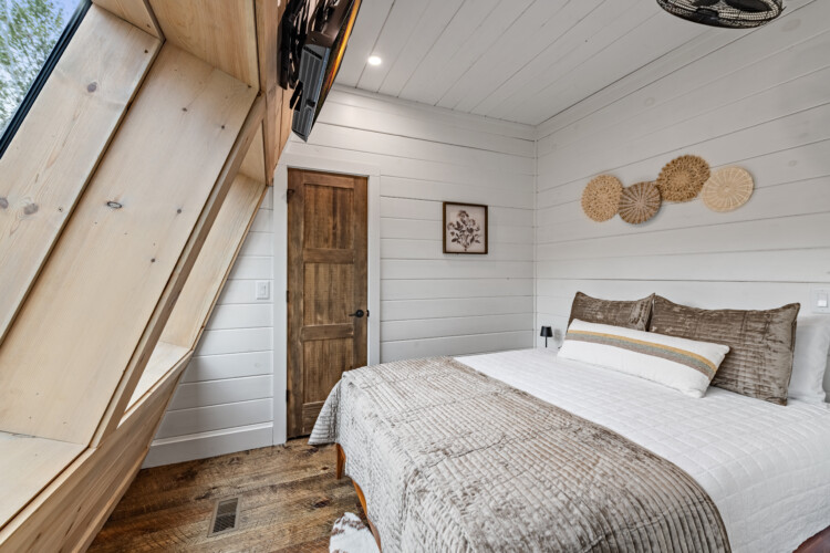 creekside a-frame cabin rental