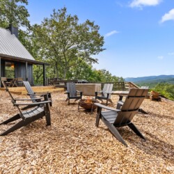pet friendly cabins near helen ga